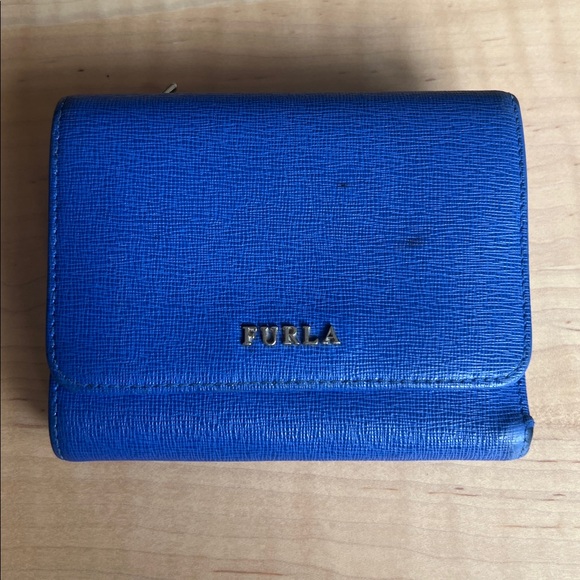 FIRLA  Babylon S Compact Wallet Trifold - Picture 1 of 11